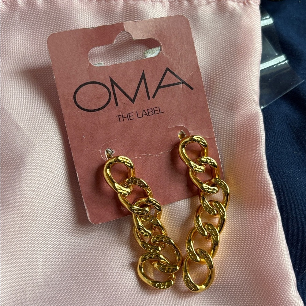 Oma The Label Osa Drop Earrings In Gold-Tone New Dangle Earrings — image 3 of 8